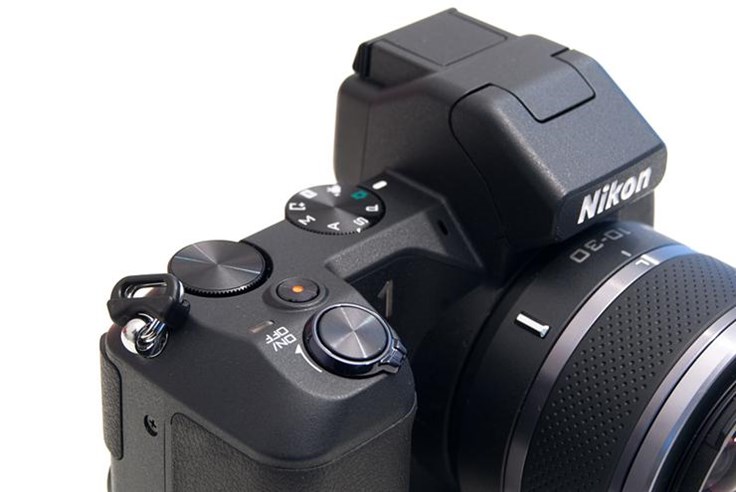 Nikon 1 V2 (8).jpg
